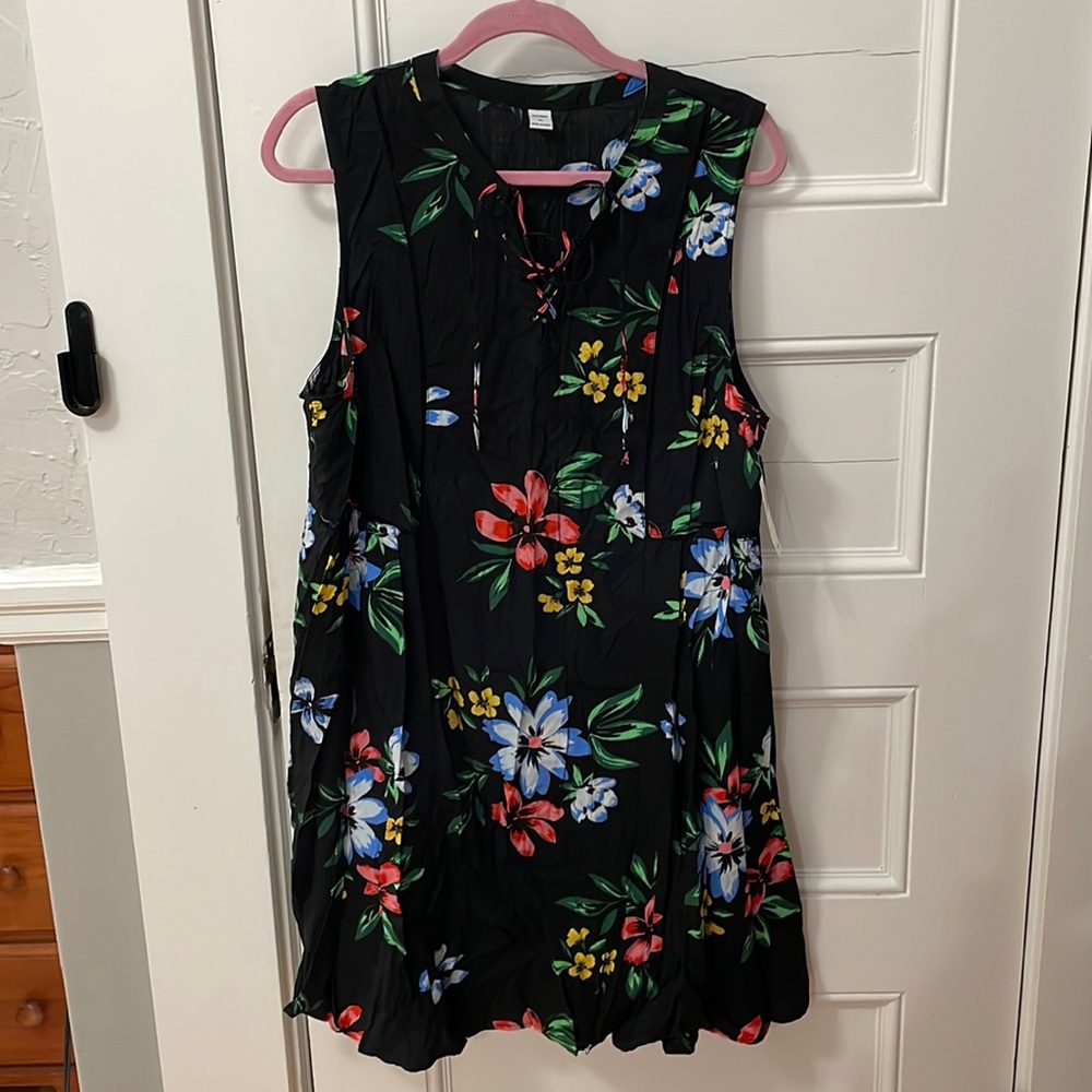 Old Navy Flower Dress
